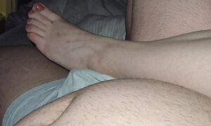 Step mom feet on step son dick in hotel room