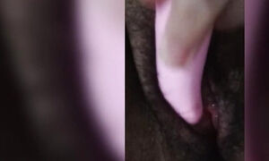 I WENT THE VIBRATOR ON MY VIRGIN PUSSY AND I REALLY CUMMED